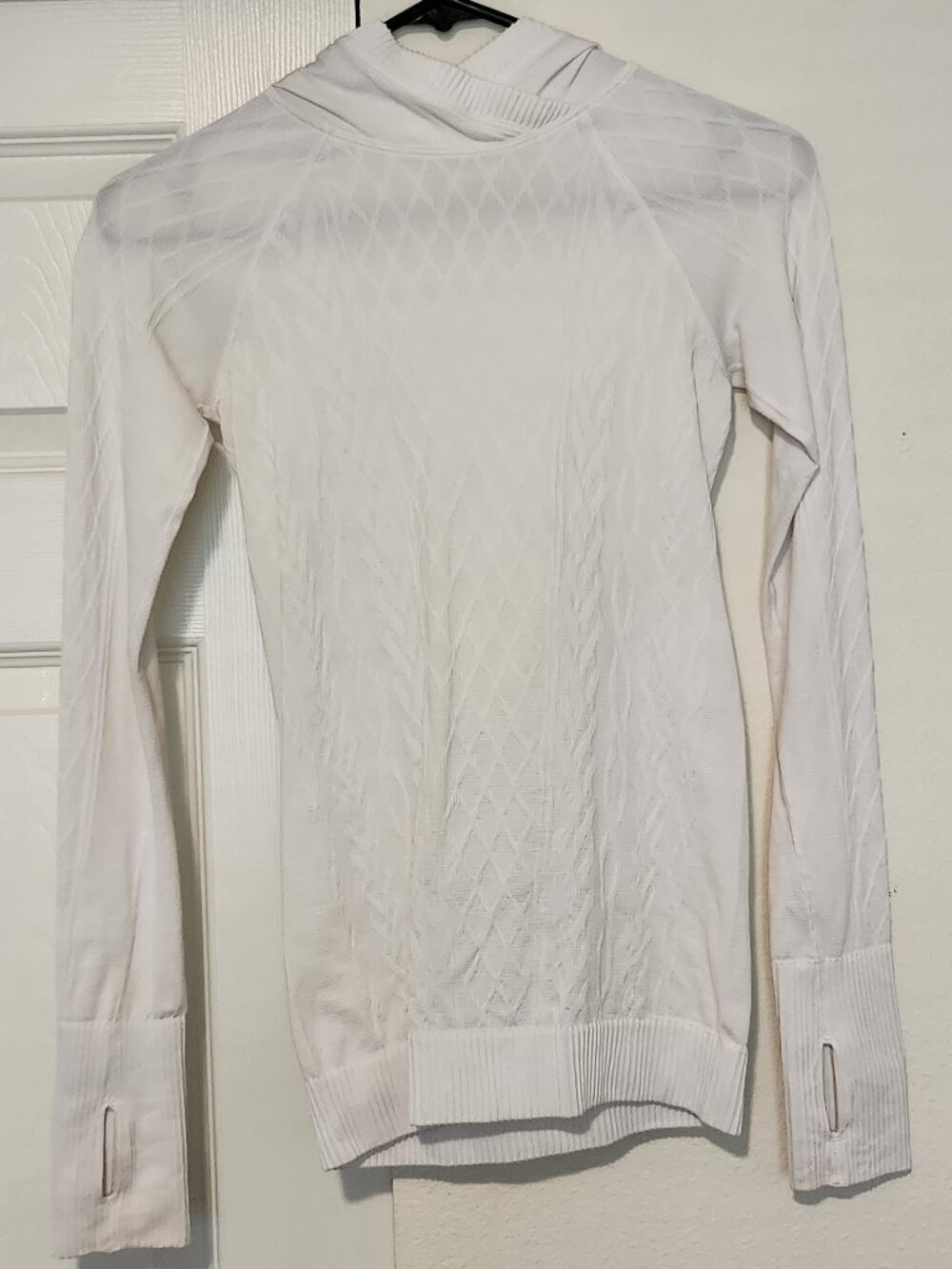 Lululemon Diamond Textured Hooded Long Sleeve Top White Size 2